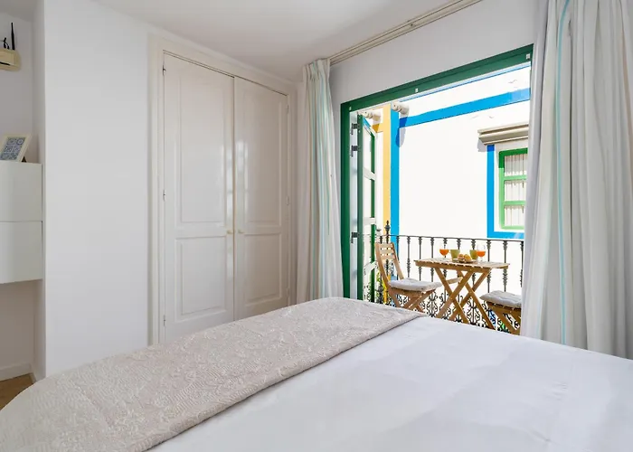 Marina Nº 296 Puerto De Mogan